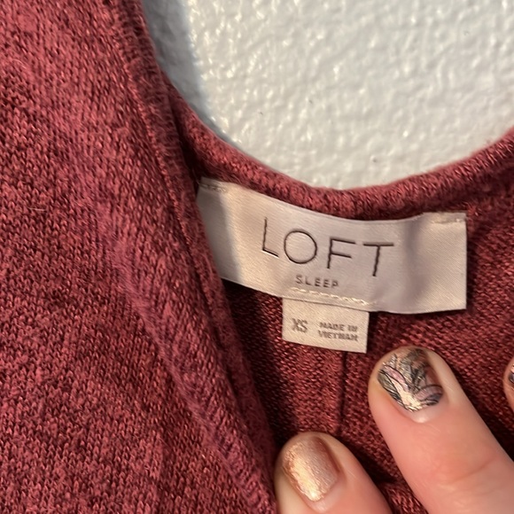 5/$25 | LOFT Heathered Pajama Romper - Picture 5 of 8